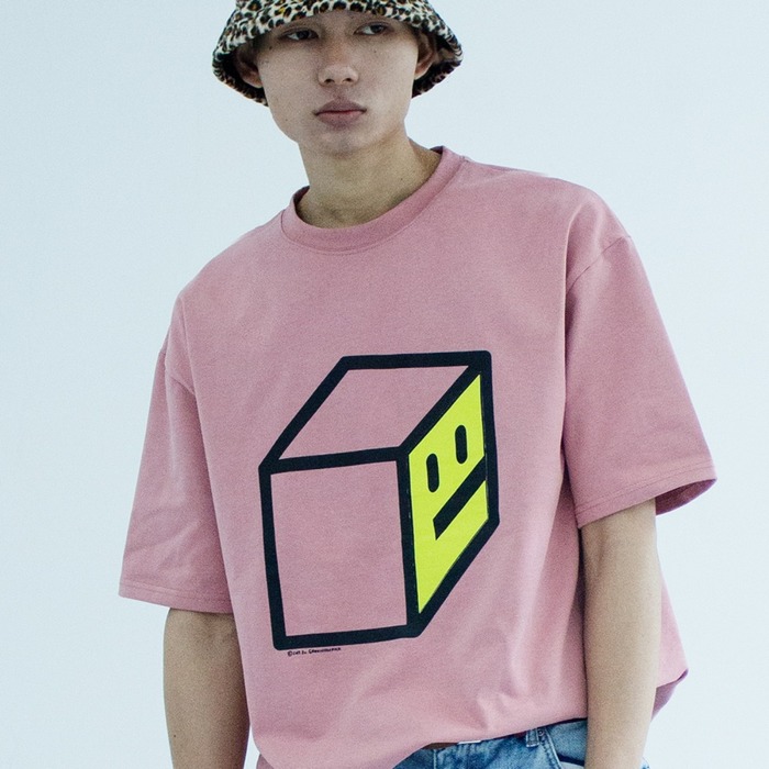 2019_아이코닉 큐브 티셔츠 / Pink